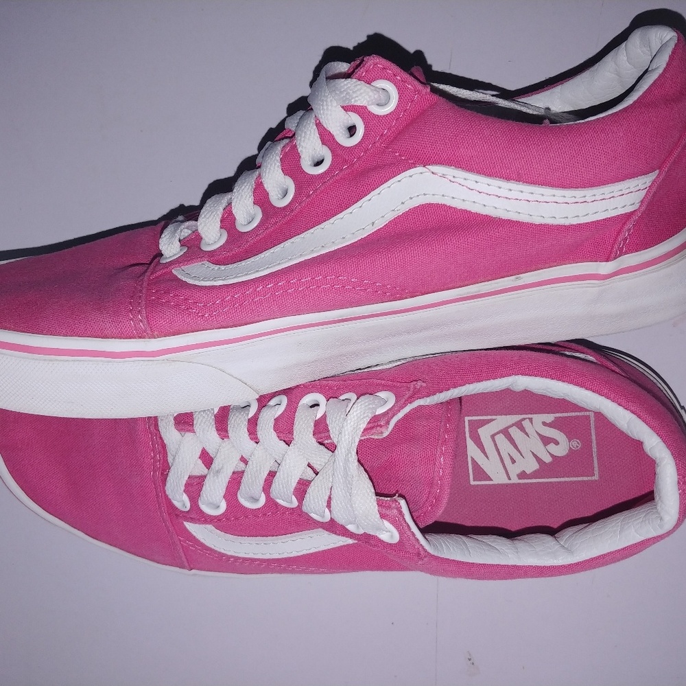 Pink size 9 Old Skool Vans